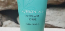 Load image into Gallery viewer, NU SKIN EXFOLIANT FACIAL SCRUB EXTRA GENTLE
