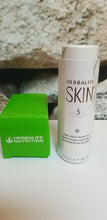Load image into Gallery viewer, HERBALIFE SKIN Daily Glow Moisturizer
